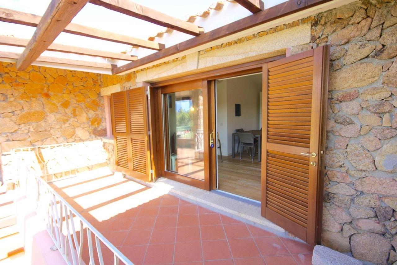 Residenze Dei Fiori Villa Porto Rotondo Rom bilde