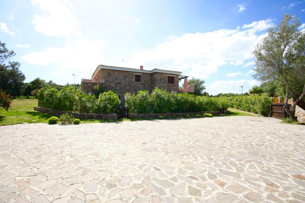 Residenze Dei Fiori Villa Porto Rotondo Eksteriør bilde