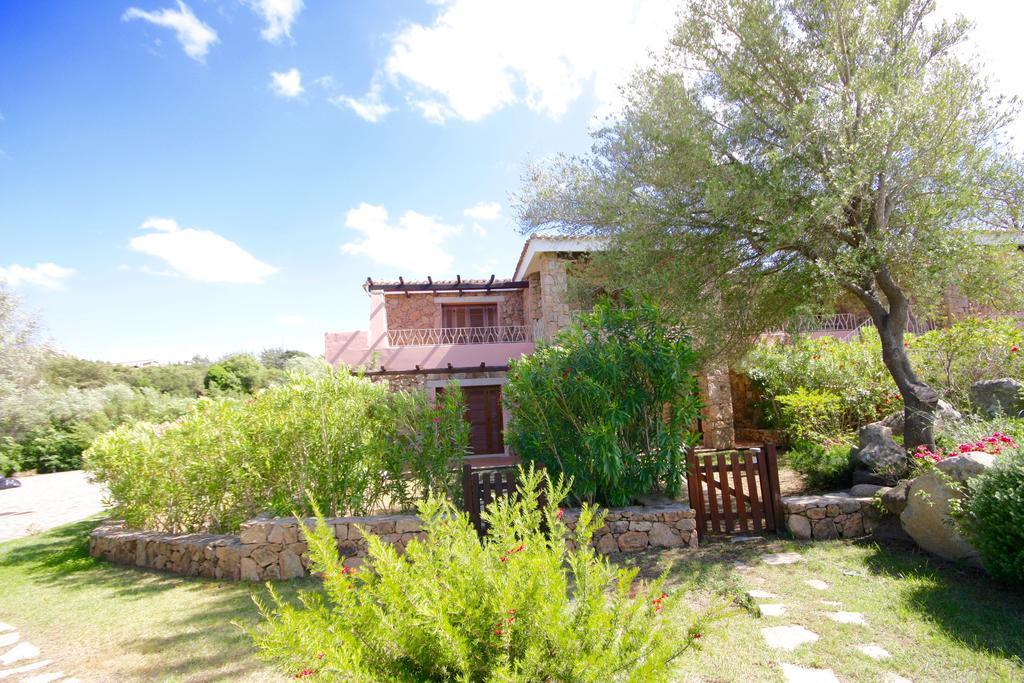 Residenze Dei Fiori Villa Porto Rotondo Eksteriør bilde