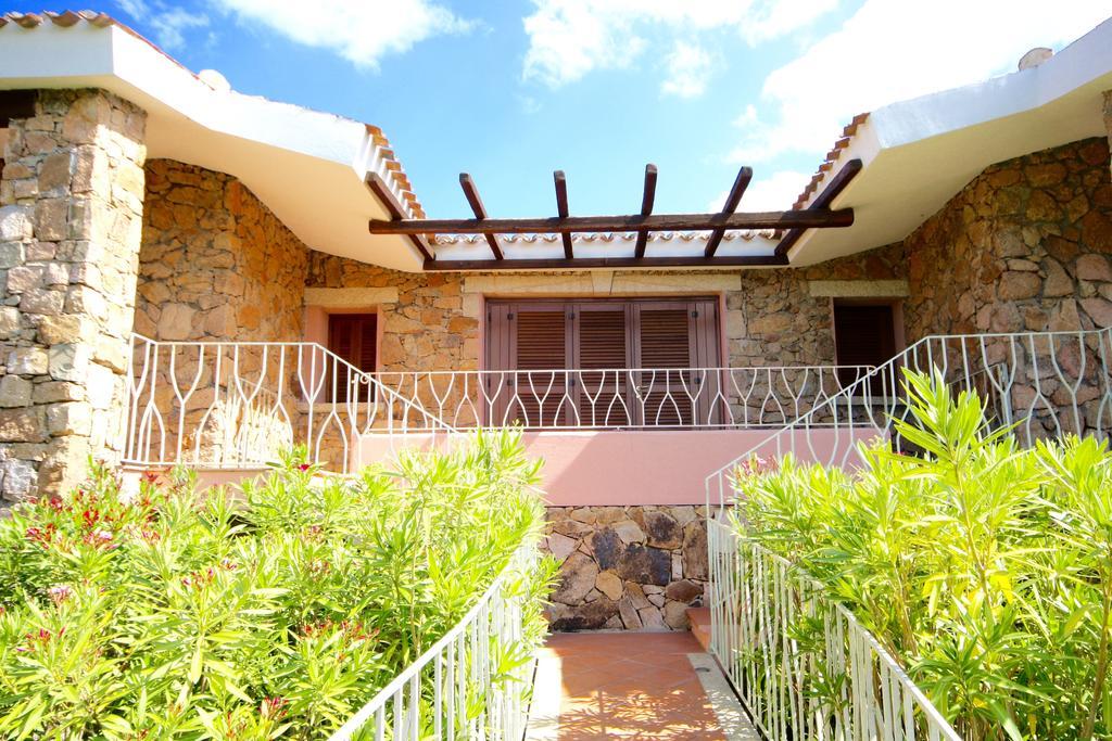 Residenze Dei Fiori Villa Porto Rotondo Eksteriør bilde