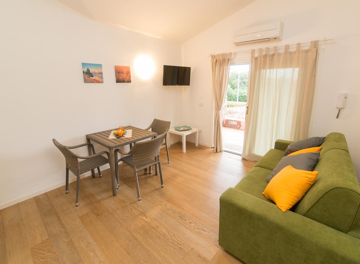 Residenze Dei Fiori Villa Porto Rotondo Eksteriør bilde